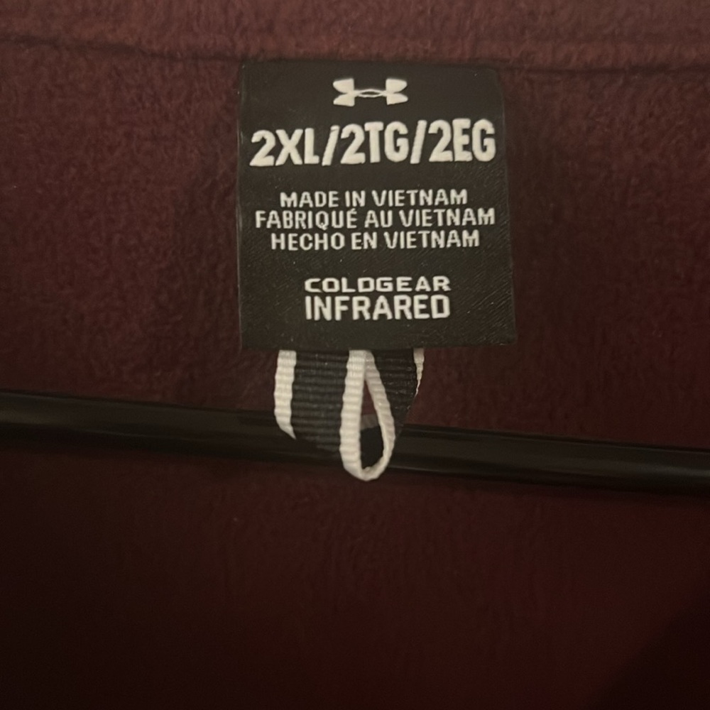 Under Armour jacket - Picture 2 of 5